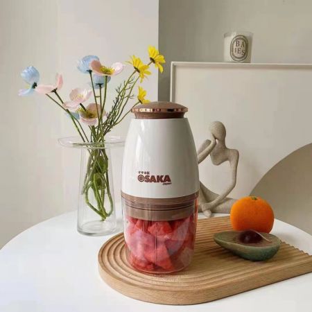 OSAKA Brand Multifunctional Capsule Cutter Quatre